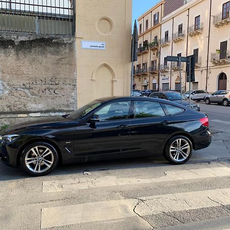 Due Cani Apartment Palermo Exterior foto